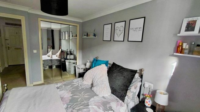 Flat 4 Mortimer House, 77 Penfold Road, Worthing